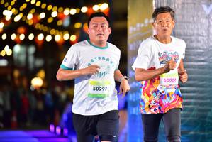 BIB: 50297, 60066
                            <button type="button" onclick="openModal(21803159)" class="btn btn-primary btn-sm float-right btn-popup" data-toggle="modal" data-target=".modal-high-quality">
                        <i class="fas fa-shopping-cart"></i> Add to Cart
                    </button>
                                            <button type="button" onclick="isThisMe(21803159, true)" class="btn btn-success btn-sm float-right btn-popup btn-isme hidden" data-toggle="tooltip" data-placement="bottom" title="นี่คือรูปของคุณใช่ไหม คลิกที่นี่เพื่อเอาเข้าอัลบั้ม">
                        <i class="fas fa-plus"></i> Add to album
                    </button>
                    <button type="button" onclick="isThisMe(21803159, false)" class="btn btn-warning btn-sm float-right btn-popup btn-isnotme hidden">
                        <i class="fas fa-ban"></i> Remove from album
                    </button>